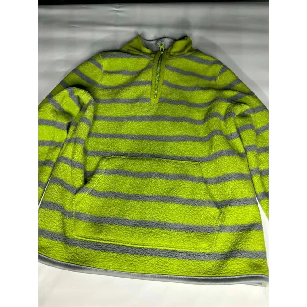 Old Navy 5T pulled over sweatshirt